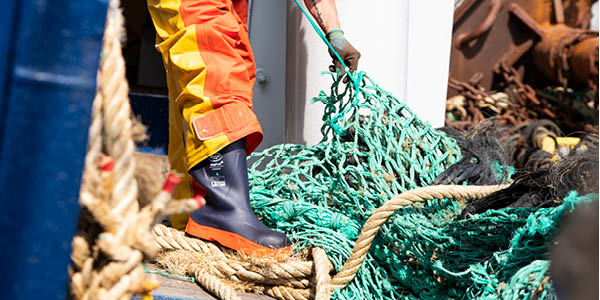 Fish sales work boots